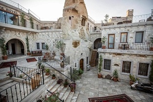 Zara Cave Hotel