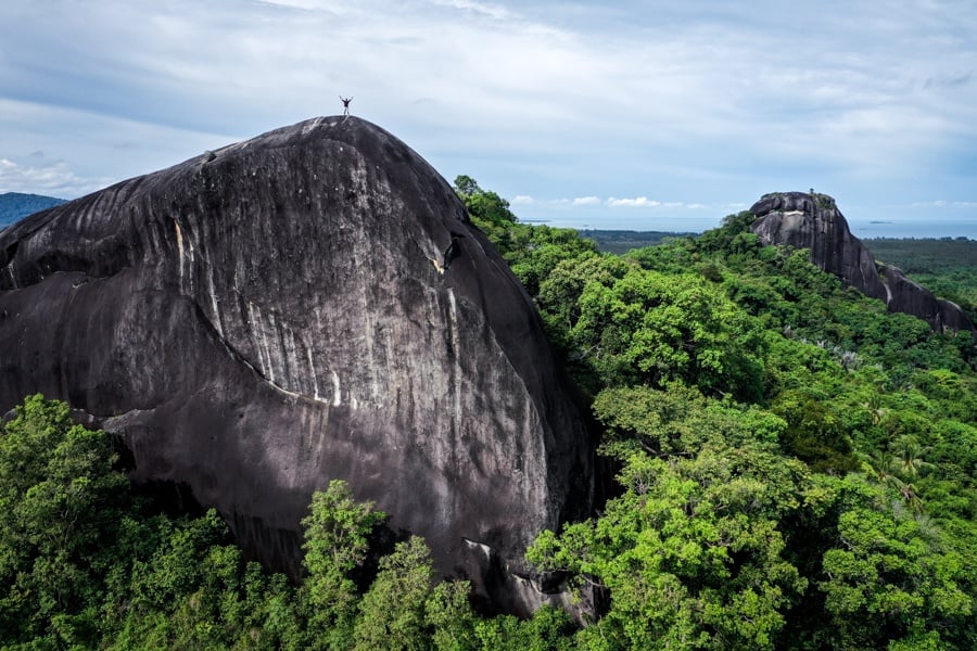 Best Hikes In Indonesia Trail Batu Baginda Belitung Boulder