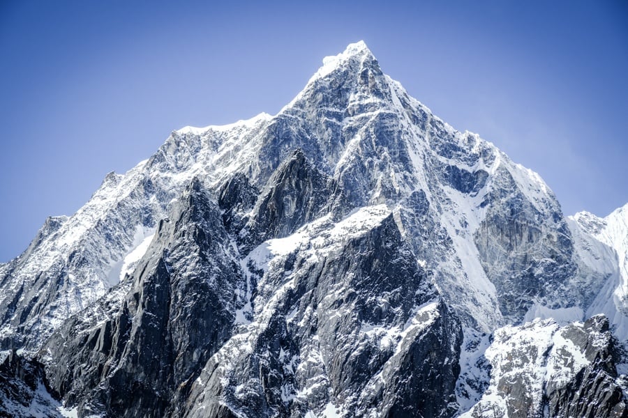 Snowy peak on the EBC Trek in Nepal