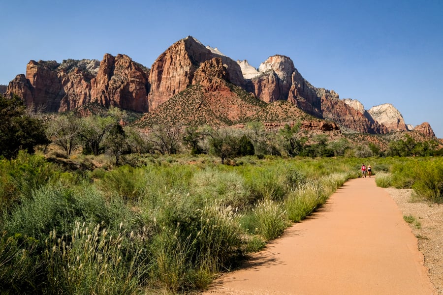 Best Hikes In Zion National Park Utah Parus Trail Easy