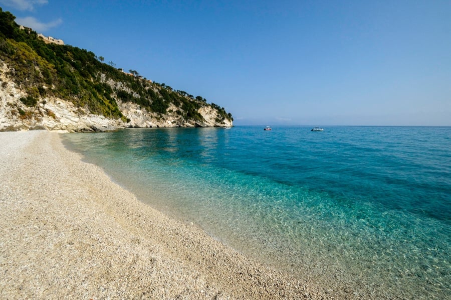 Paralia Pelagaki Beach