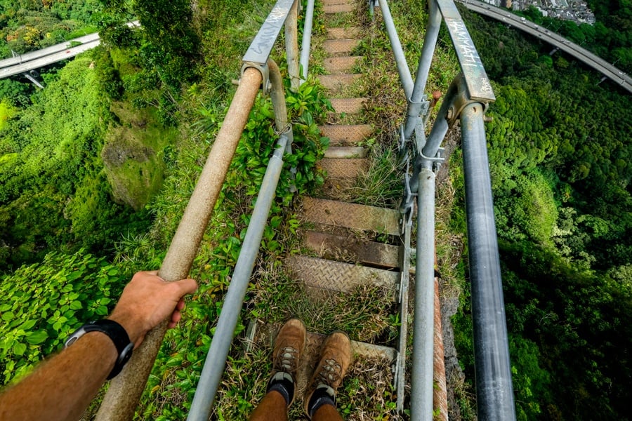 Stairway To Heaven Hawaii Hike Haiku Stairs Oahu Trail